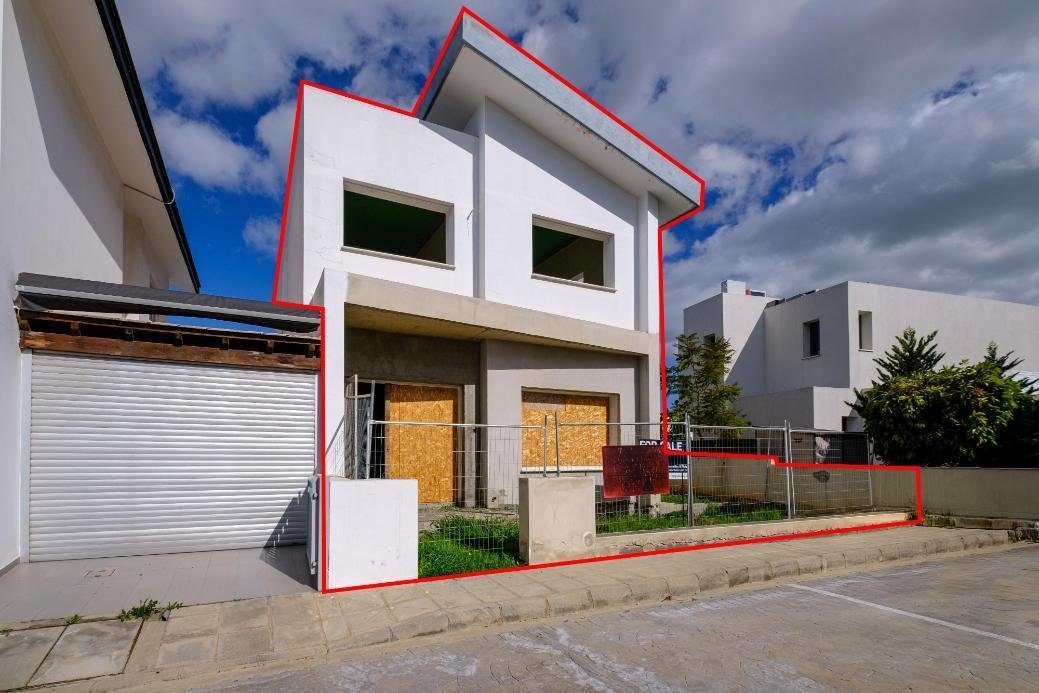 3 bedroom incomplete house in Latsia, Nicosia photo 4
