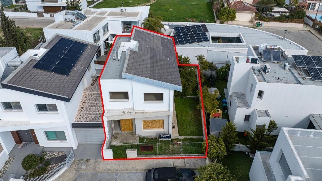 3 bedroom incomplete house in Latsia, Nicosia photo 3