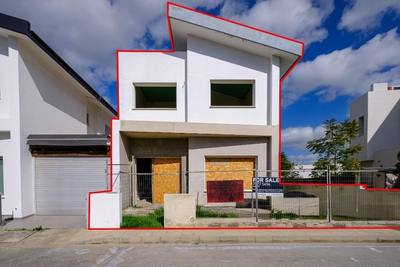3 bedroom incomplete house in Latsia, Nicosia thumbnail 1