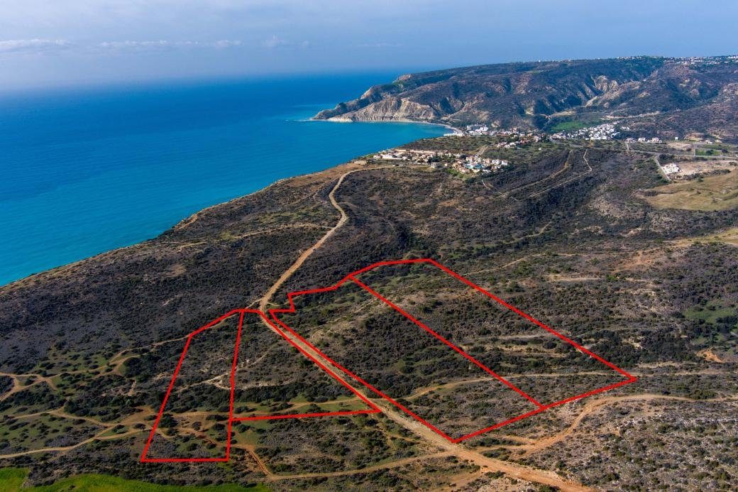 Touristic fields in Pissouri, Limassol