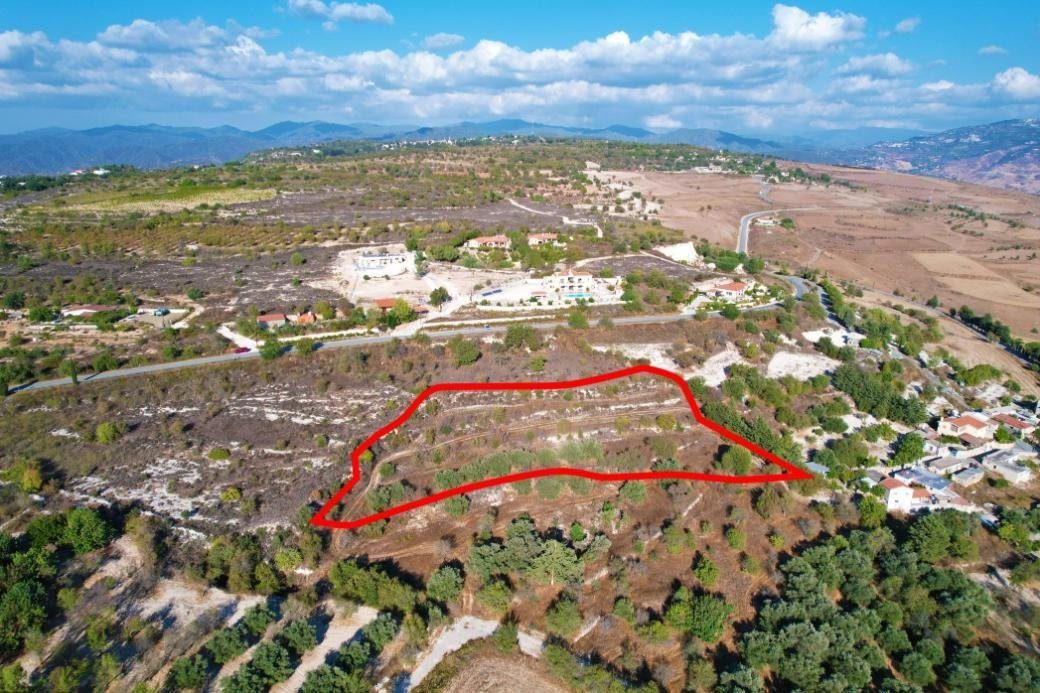 Residential Field in Thrinia, Paphos photo 3
