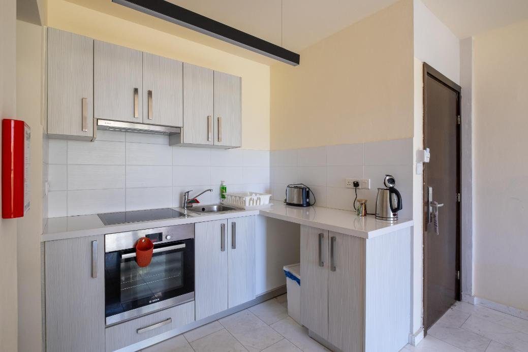 1-bedroom apartment in Latchi, Paphos — photo 8