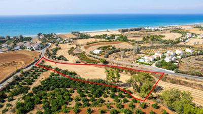 Touristic field in Argaka, Paphos thumbnail 1