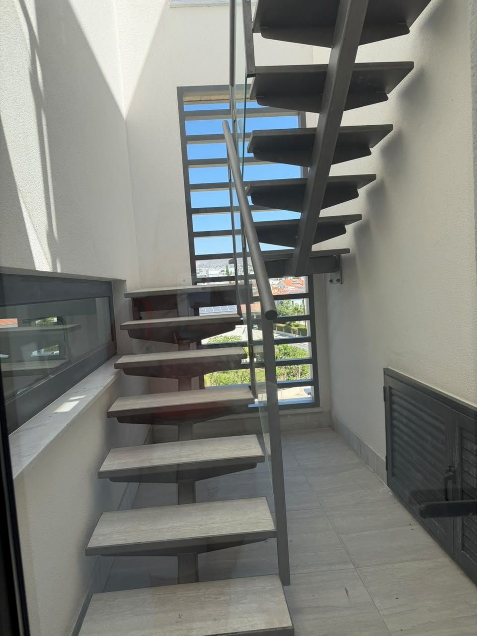 3 BR Penthouse in Agios Athanasios, Limassol photo 13