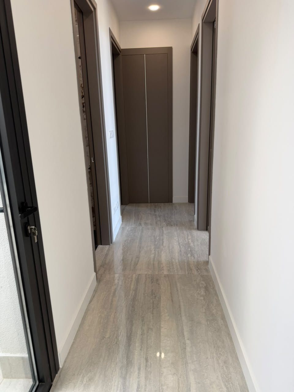 3 BR Penthouse in Agios Athanasios, Limassol photo 9