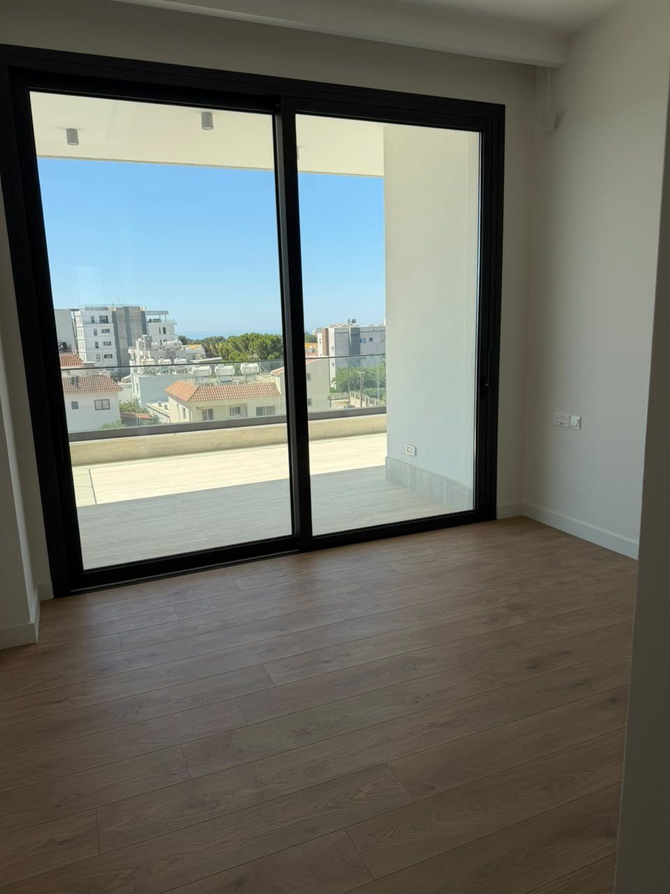 3 BR Penthouse in Agios Athanasios, Limassol photo 4