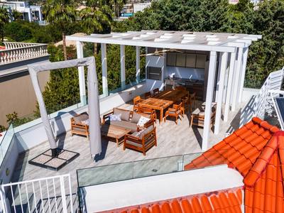 5 BR Sea View Villa with Private Pool in Pyrgos, Limassol thumbnail 17