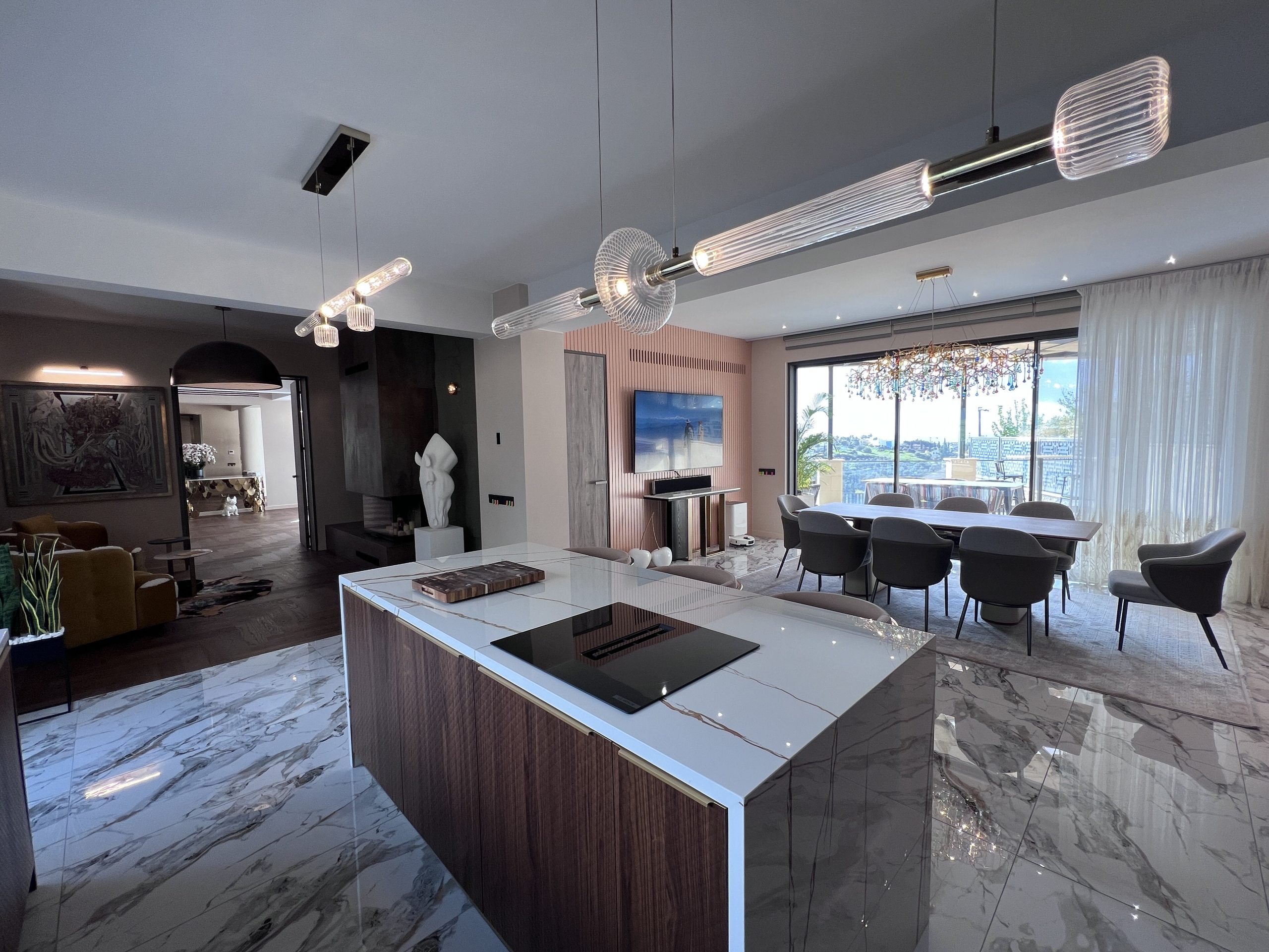 8 BR Luxury House in Mouttagiaka, Limassol photo 11