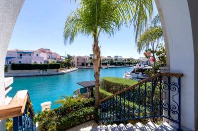3 BR Semi-Detached Villa in Limassol Marina, Limassol thumbnail 11