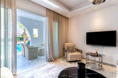 3 BR Semi-Detached Villa in Limassol Marina, Limassol thumbnail 2