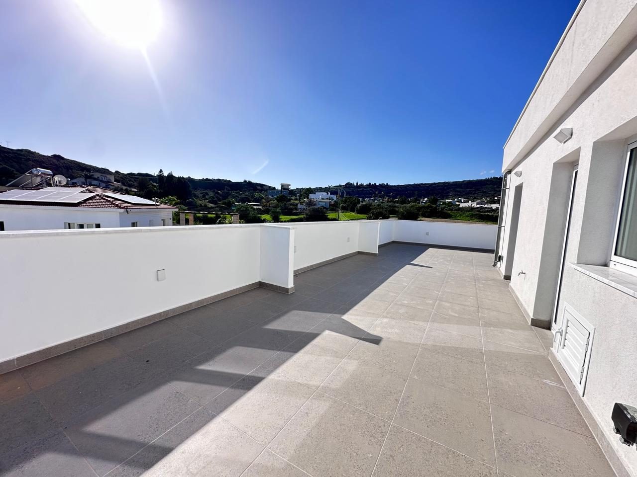 5 BR House with Privat Swimming Pool in Agios Tychonas, Limassol photo 14