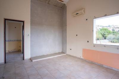 Two-storey house and a workshop in Skarinou, Larnaca thumbnail 8