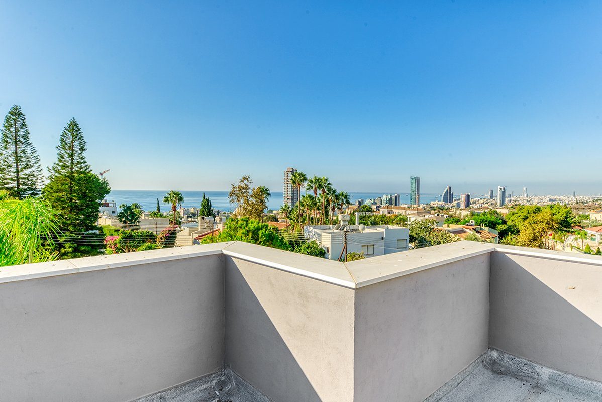 4 BR Villa in Agios Tychonas, Limassol photo 19