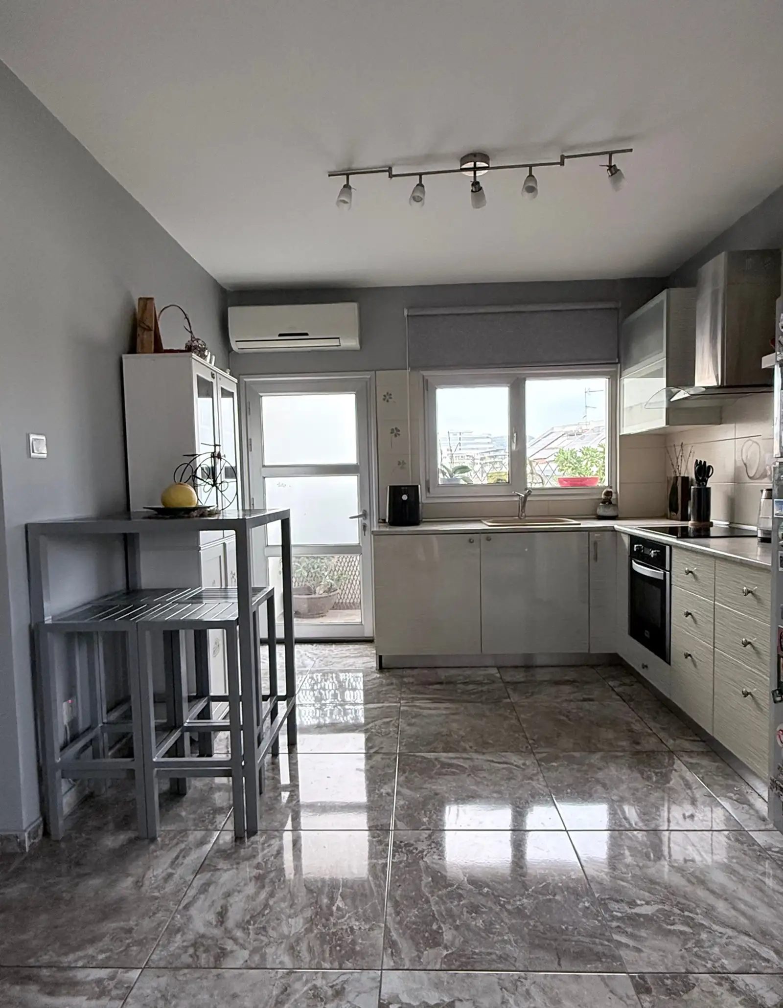2 BR Apartment in Chalkoutsa, Limassol photo 4