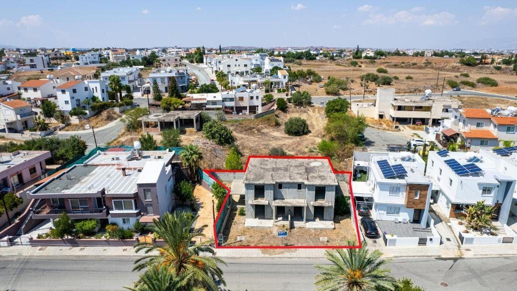 Share of incomplete residential development in Tseri, Nicosia photo 2