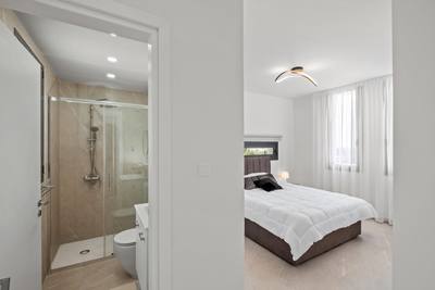4 BR House in Tersefanou, Larnaca thumbnail 12