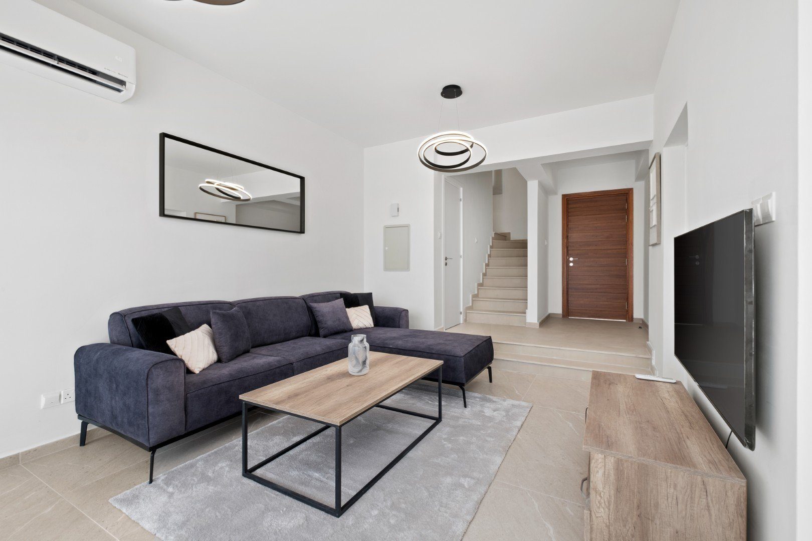 4 BR House in Tersefanou, Larnaca photo 5