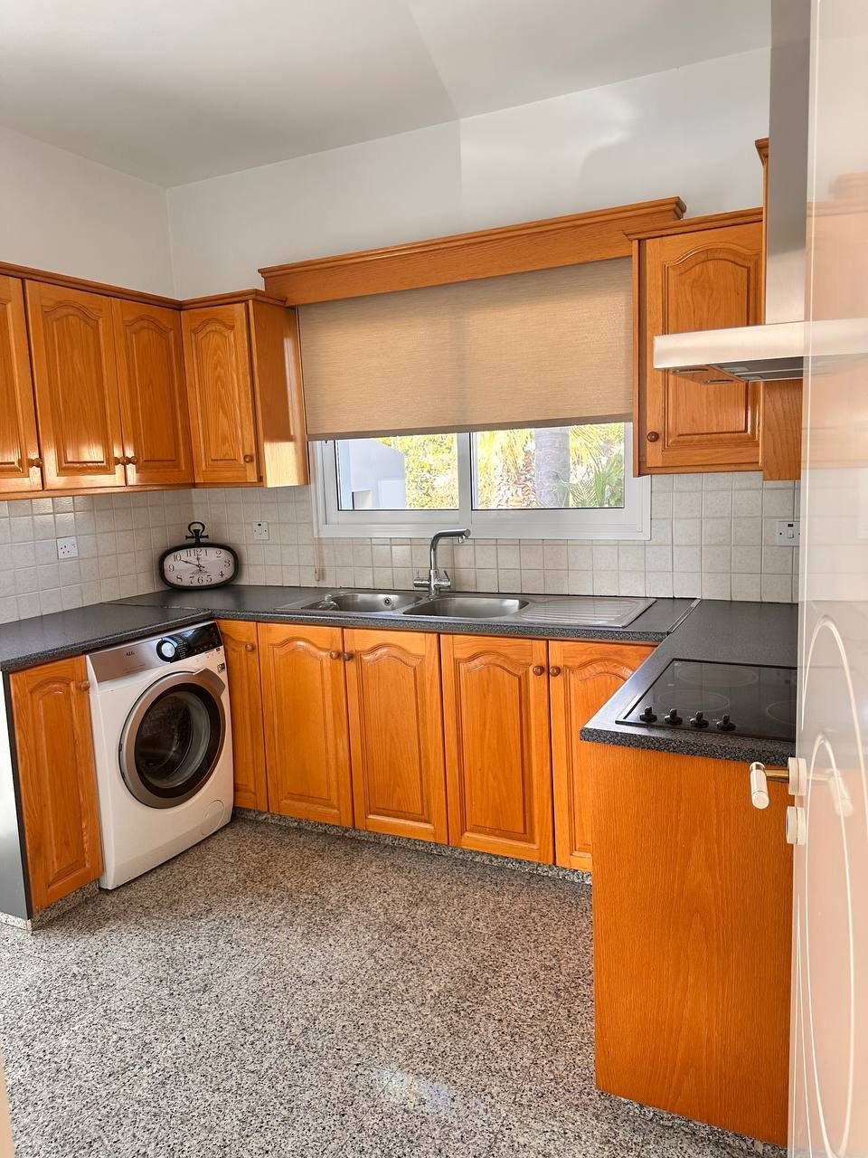 6 BR Villa in Potamos Germasogeias, Limassol — photo 4
