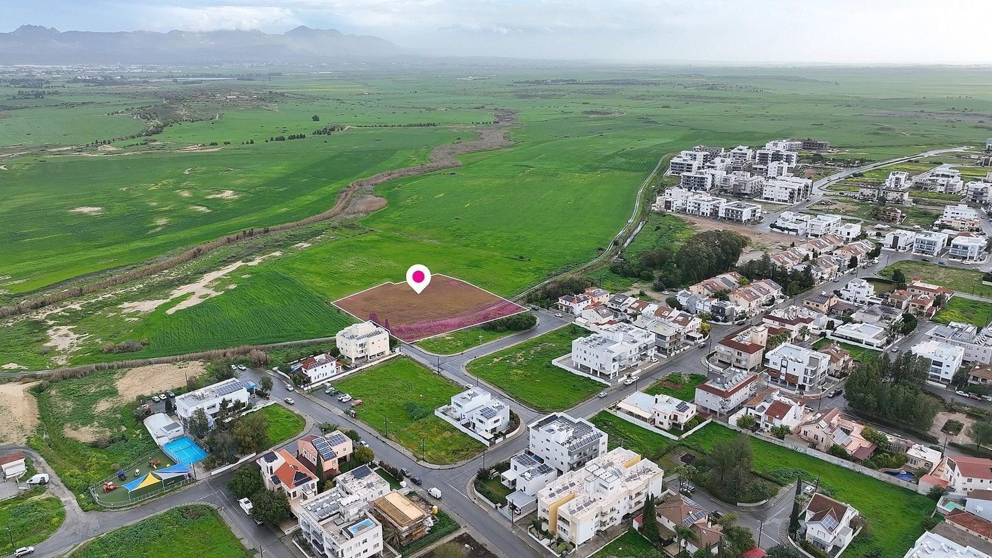 (Share) Residential field in Aglantzia Nicosia — photo 2