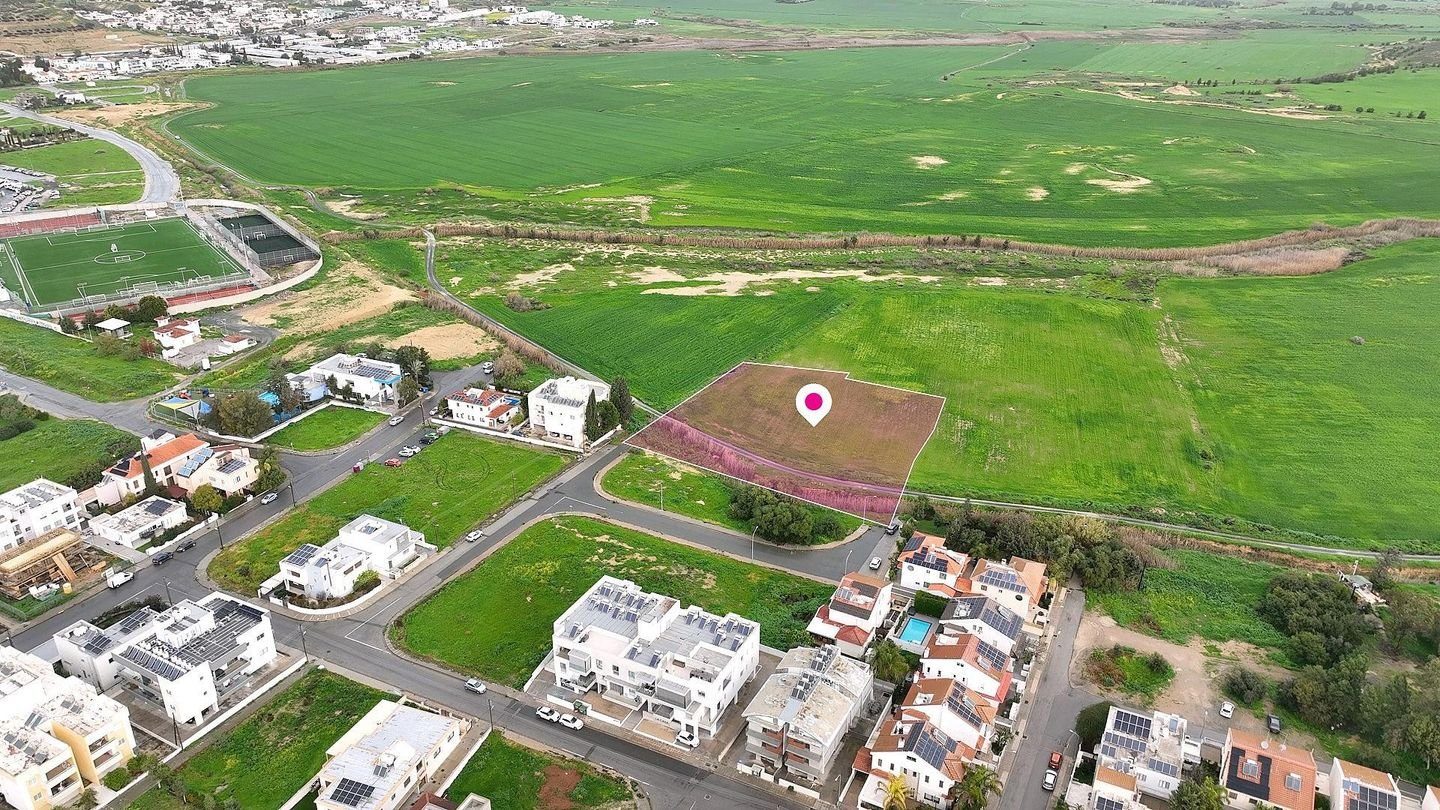 (Share) Residential field in Aglantzia Nicosia — photo 4