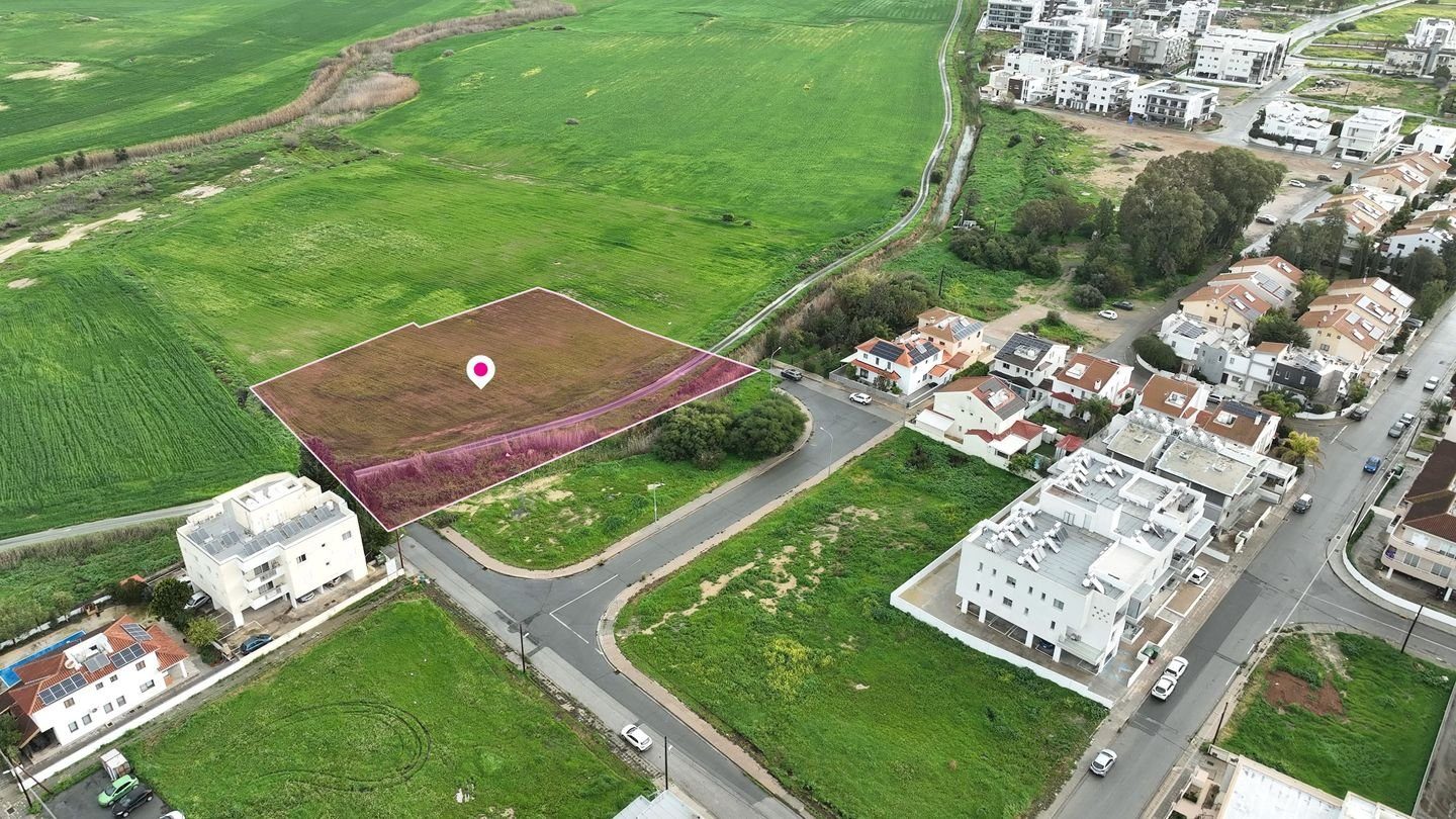 (Share) Residential field in Aglantzia Nicosia — photo 3