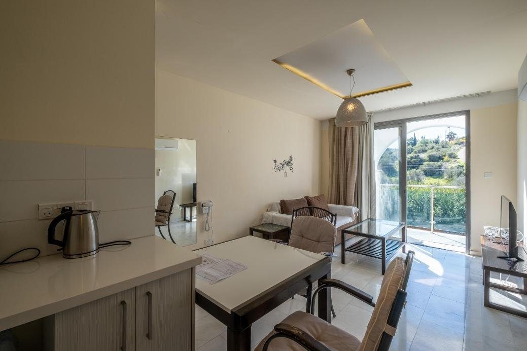 1-bedroom apartment in Latchi, Paphos — photo 3