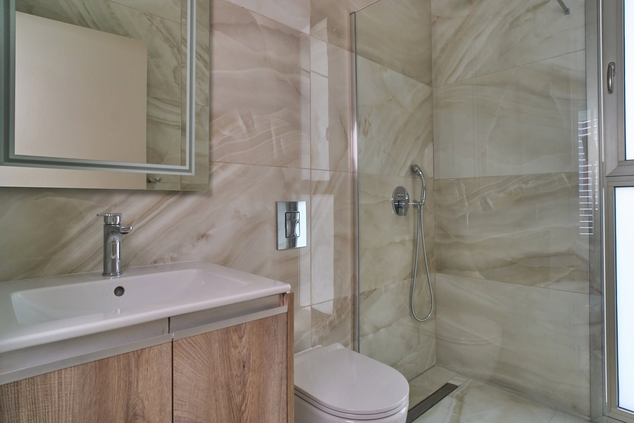2 BR Apartment in Potamos Germasogeias, Limassol photo 9