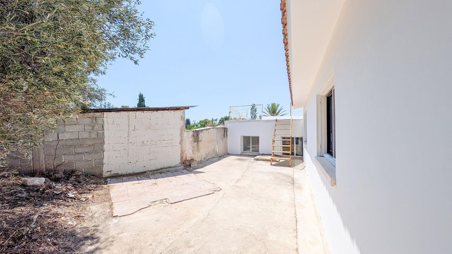 Four-Bedroom Ground Floor Detached House in Anarita, Paphos photo 17