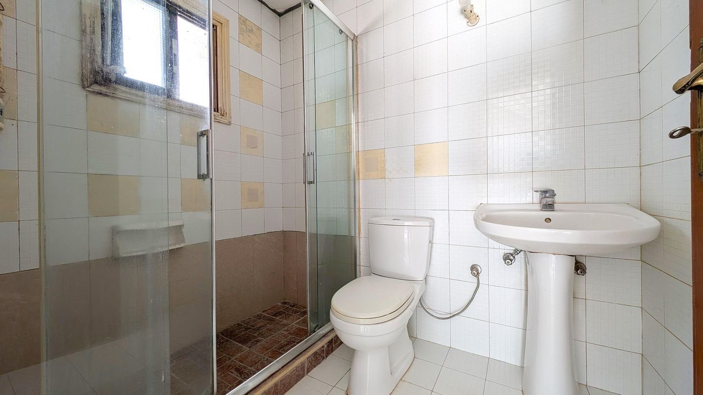 Four-Bedroom Ground Floor Detached House in Anarita, Paphos photo 13