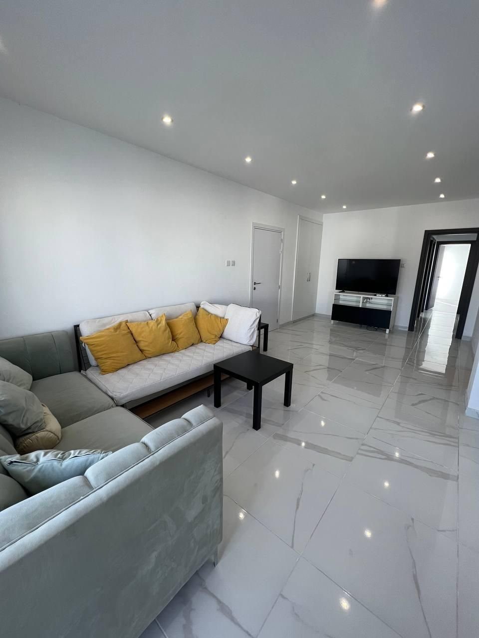 3 BR Apartment in Neapolis, Limassol photo 3