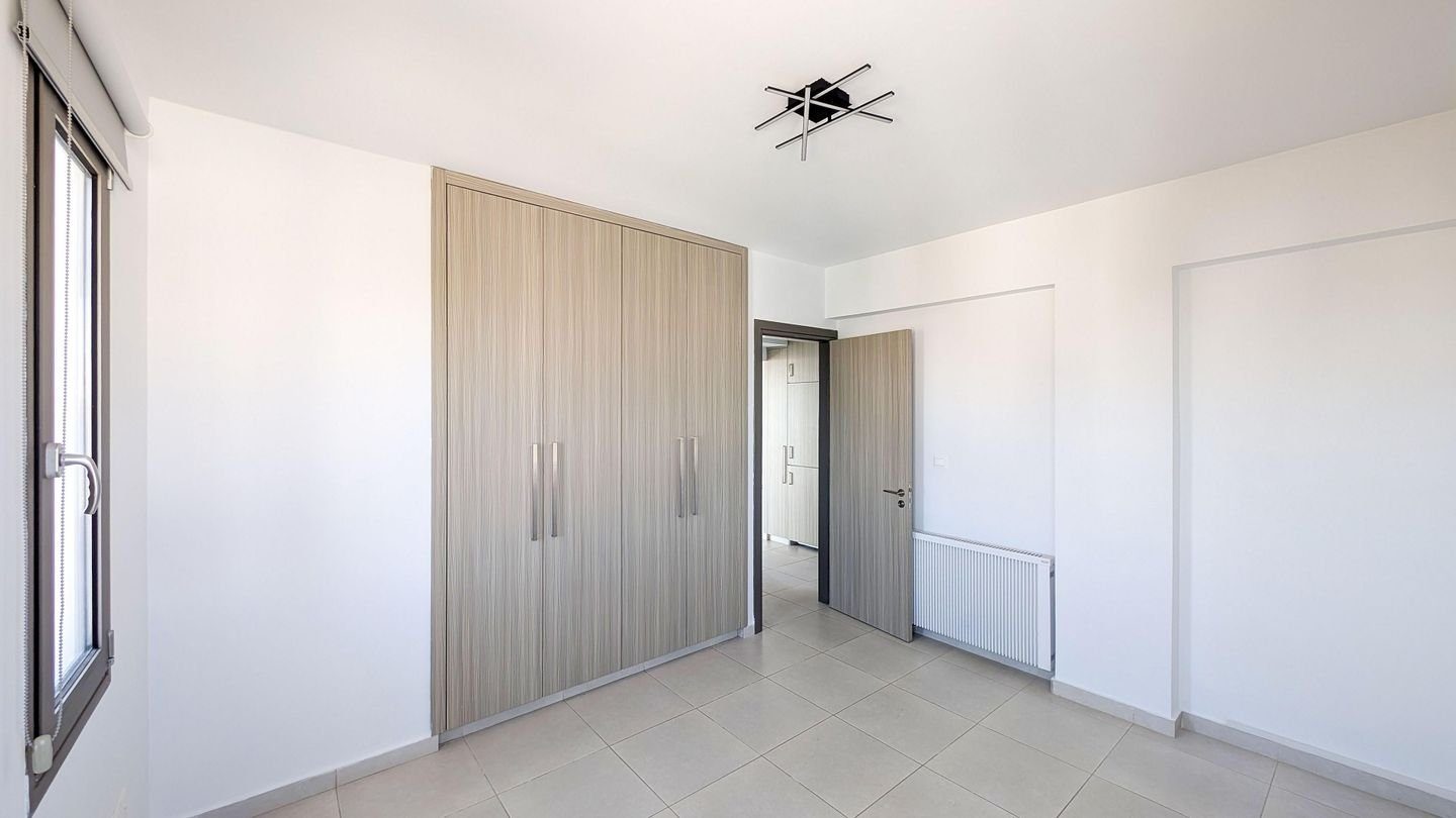 Two-Bedroom Apartment with Roof Garden in Lakatamia, Nicosia photo 8