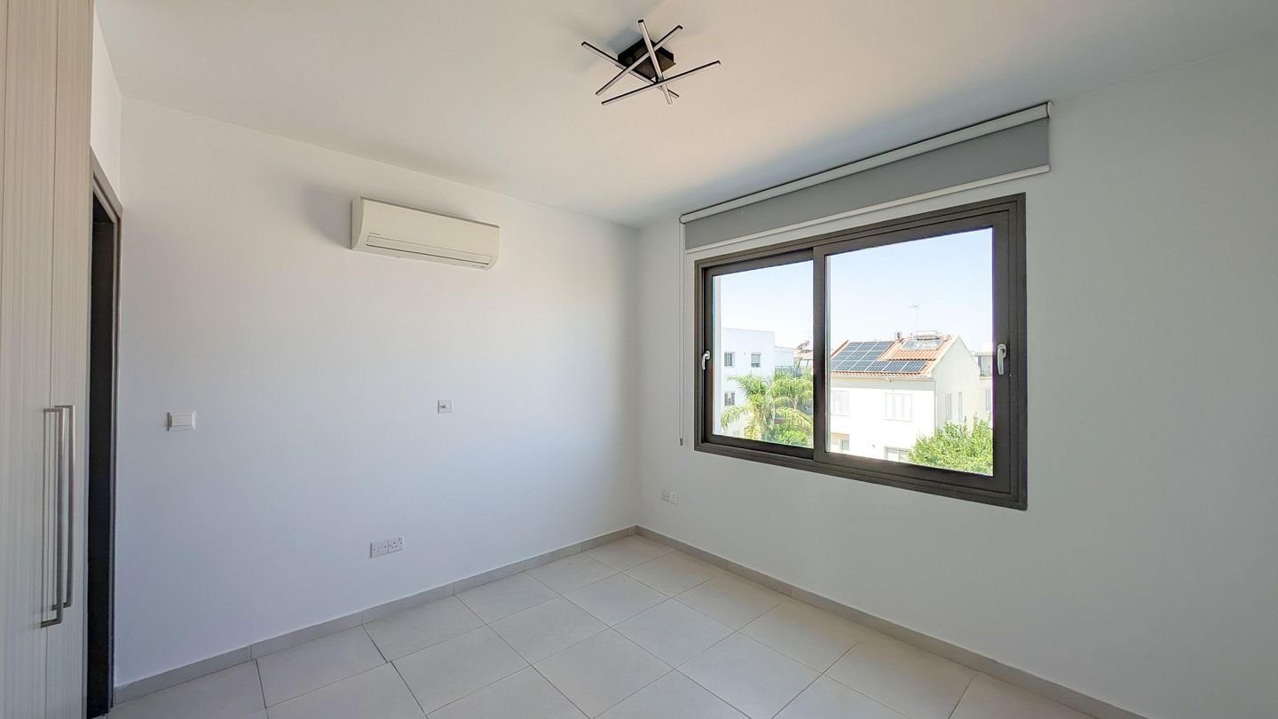 Two-Bedroom Apartment with Roof Garden in Lakatamia, Nicosia photo 11