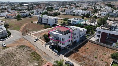 Two-Bedroom Apartment with Roof Garden in Lakatamia, Nicosia thumbnail 4