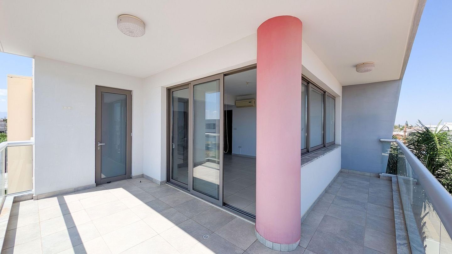 Two-Bedroom Apartment with Roof Garden in Lakatamia, Nicosia photo 12