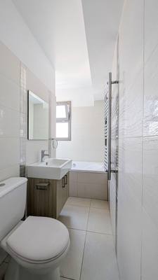 Two-Bedroom Apartment with Roof Garden in Lakatamia, Nicosia thumbnail 14