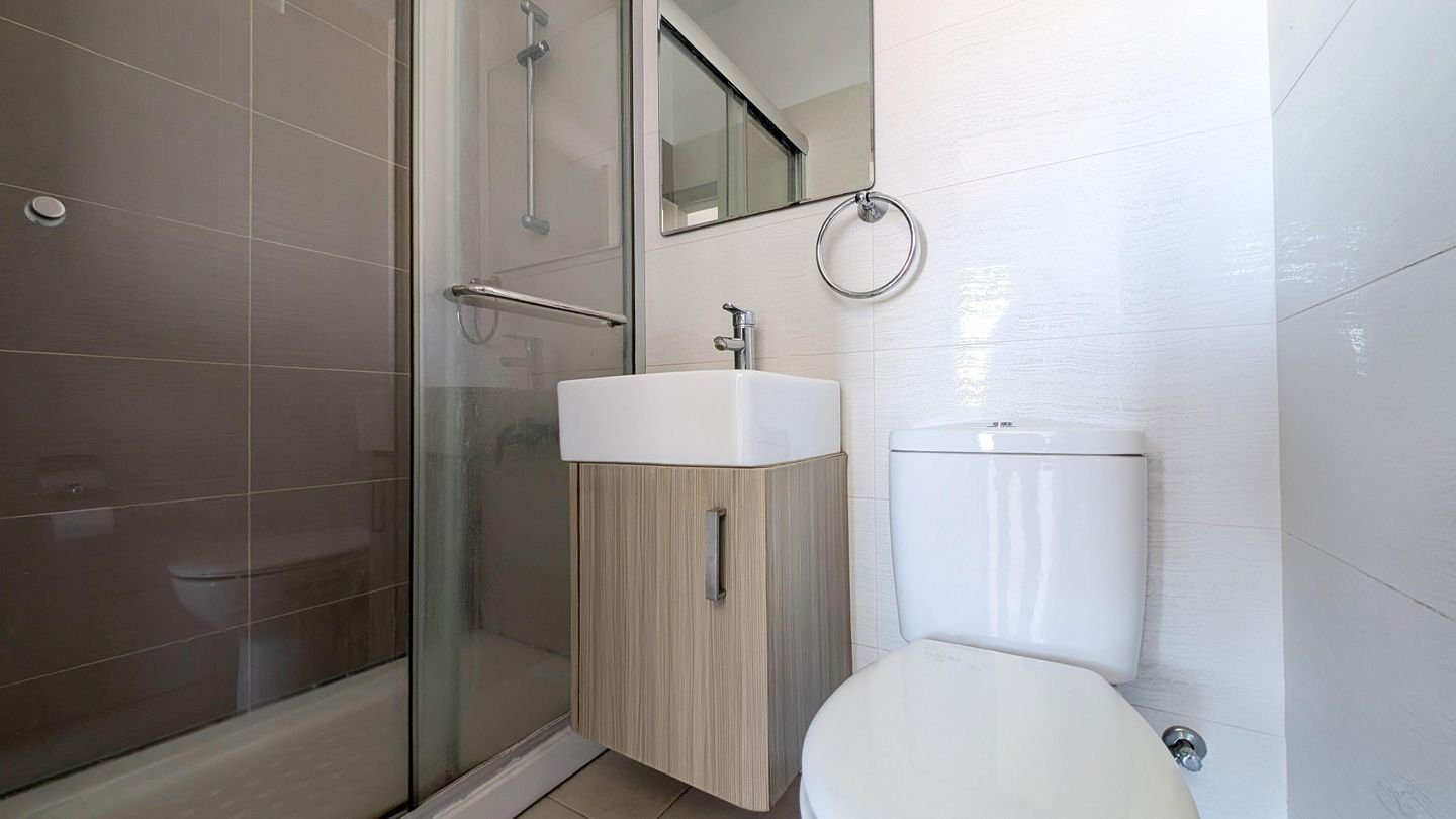Two-Bedroom Apartment with Roof Garden in Lakatamia, Nicosia photo 13