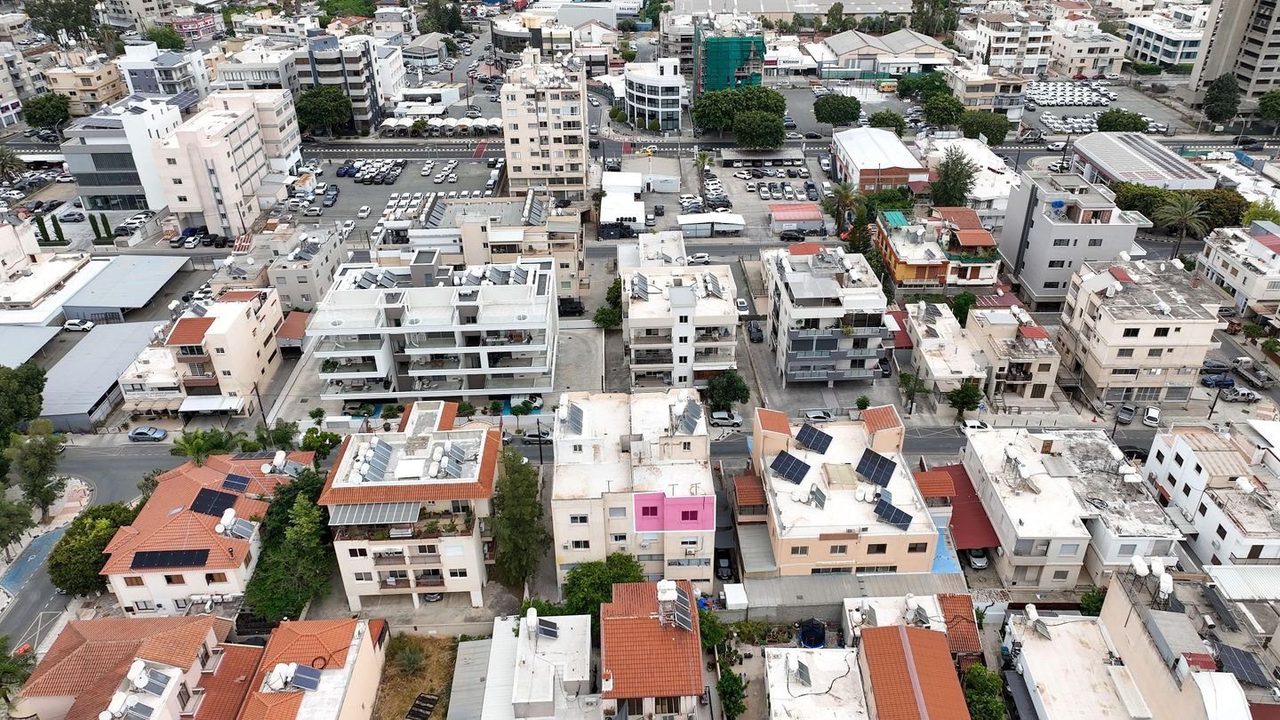 Three-Bedroom Apartment in Agios Spyridonas, Limassol photo 4