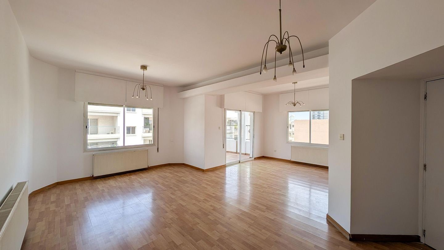 Three-Bedroom Apartment in Agios Spyridonas, Limassol photo 7