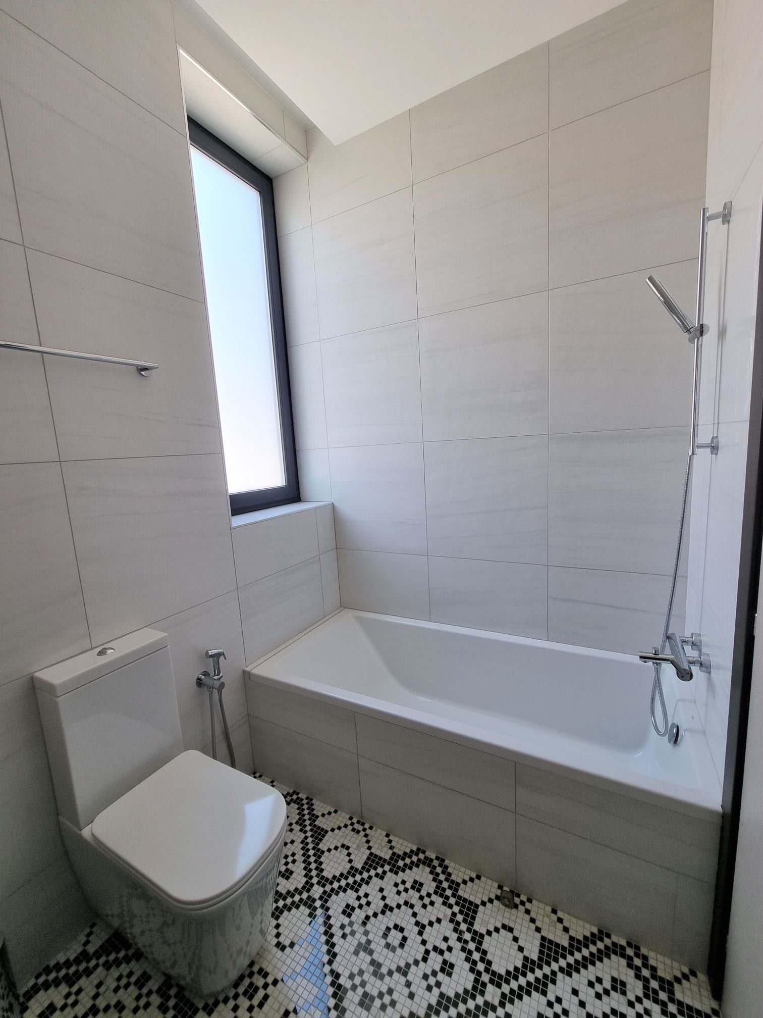 3 BR Apartment in Germasogeia, Limassol photo 5