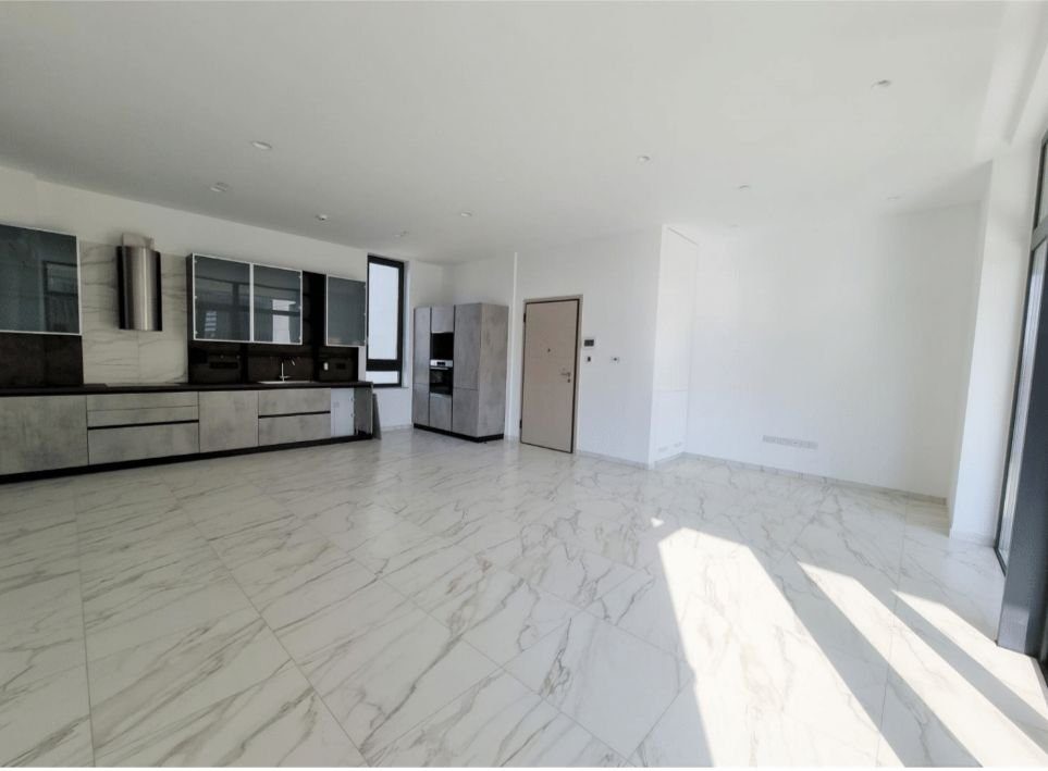 3 BR Apartment in Germasogeia, Limassol photo 6