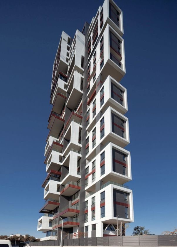 3 BR Apartment in Germasogeia, Limassol photo 4