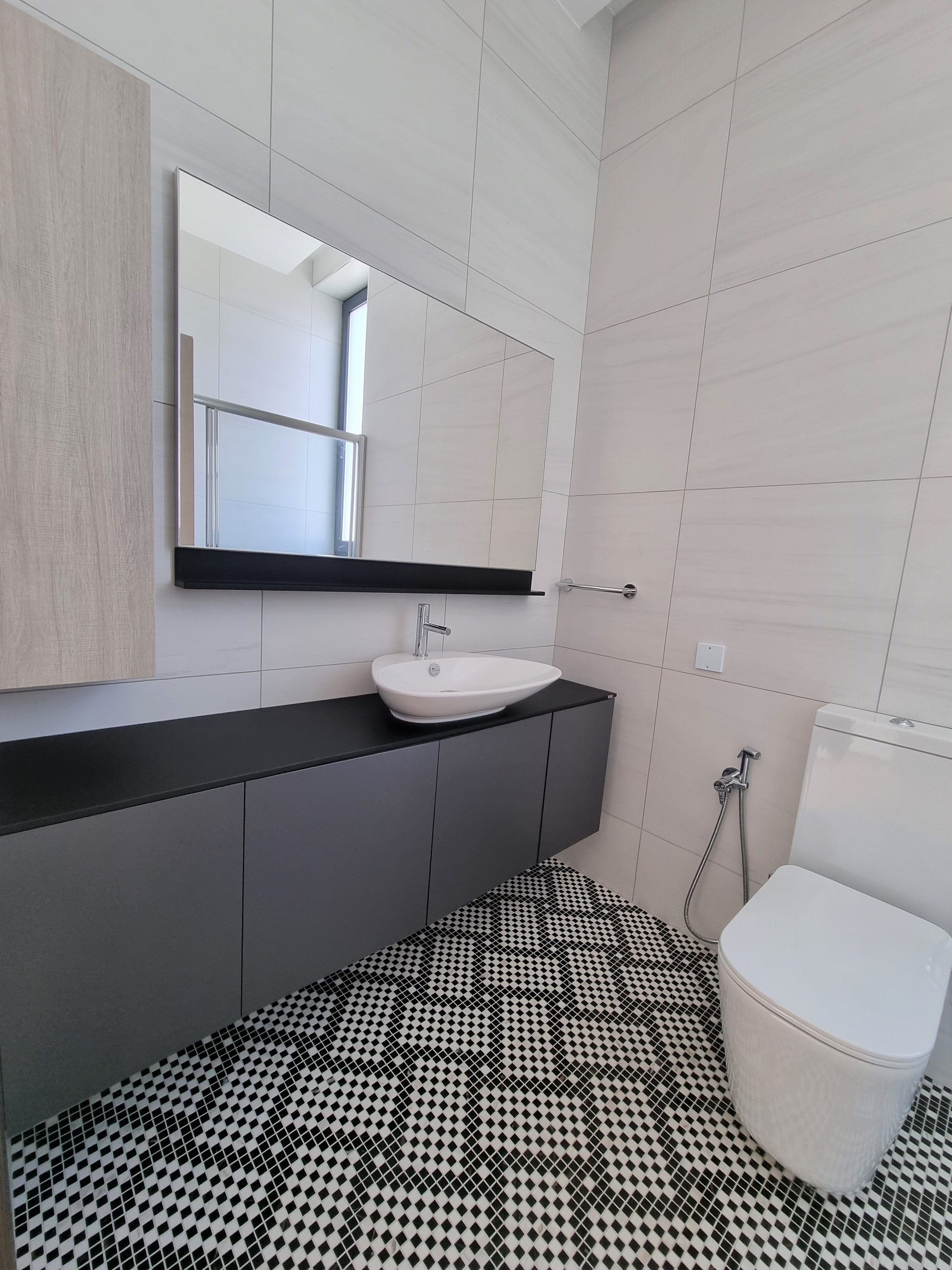 3 BR Apartment in Germasogeia, Limassol photo 6