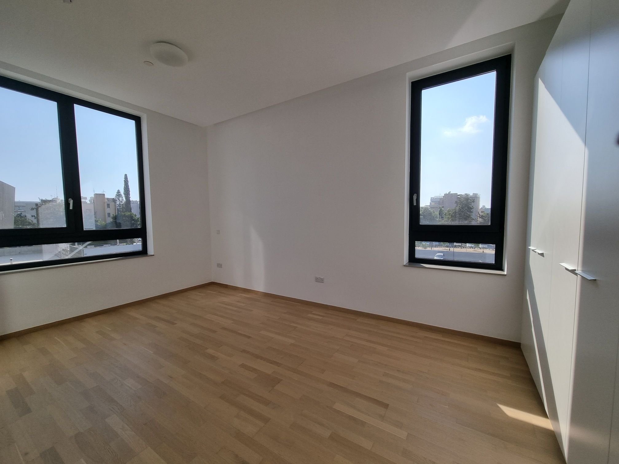 3 BR Apartment in Germasogeia, Limassol photo 3