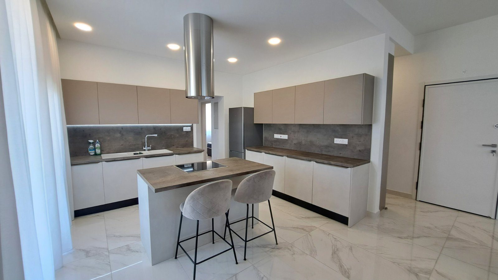 2 BR Penthouse in Agia Paraskevi, Limassol — photo 4