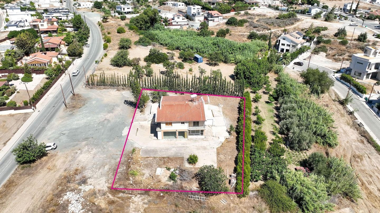 Three-Bedroom House in Parekklisia, Limassol — photo 3