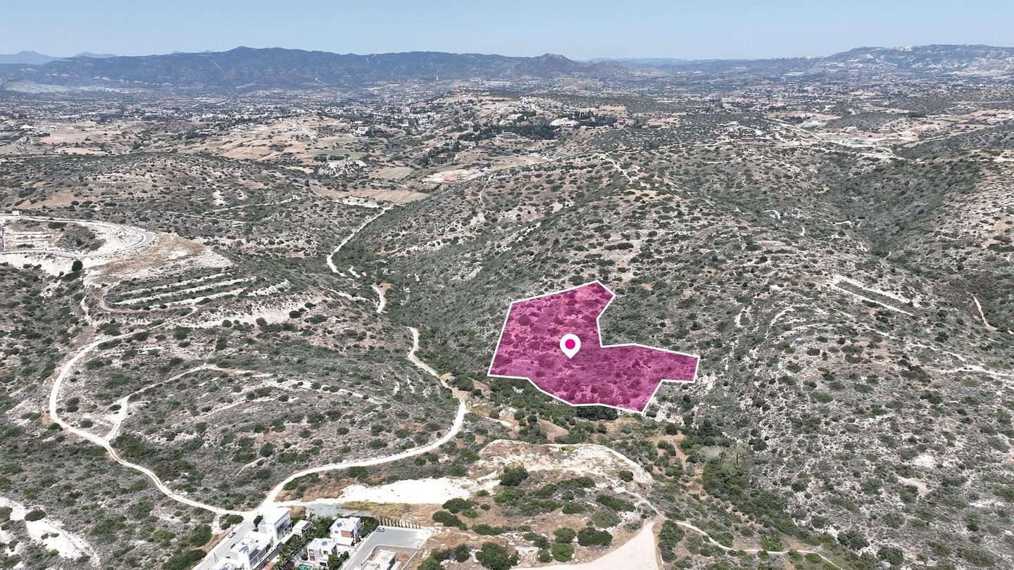 (Share) Residential field in Ayios Tychonas, Limassol — photo 3
