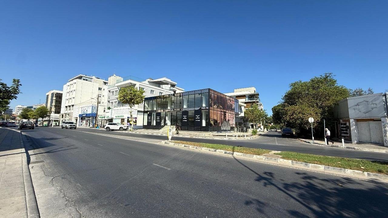 Commercial Building for Lease in Petrou Kai Pavlou, Limassol — photo 2