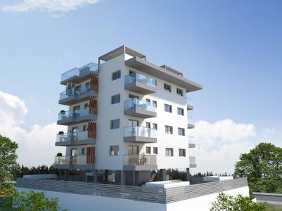 2 BR Apartment in Harbor, Larnaca thumbnail 5