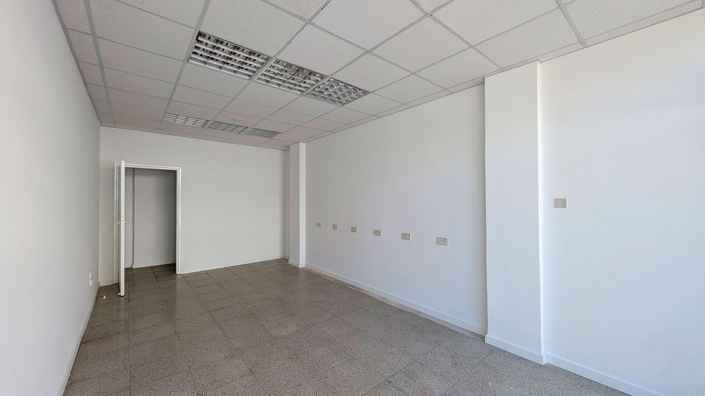 Prime Residential Development Opportunity with Immediate Rental Income – Strovolos, Nicosia photo 9