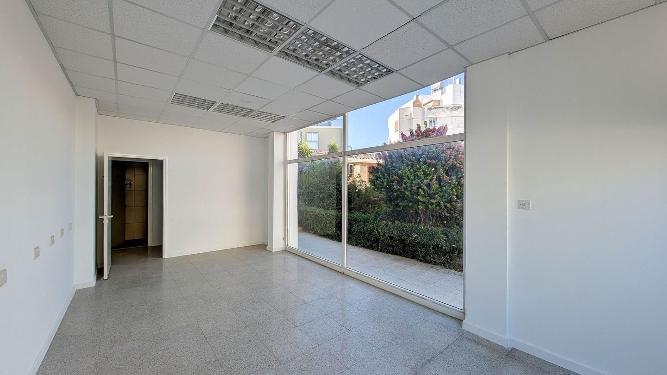 Prime Residential Development Opportunity with Immediate Rental Income – Strovolos, Nicosia photo 9